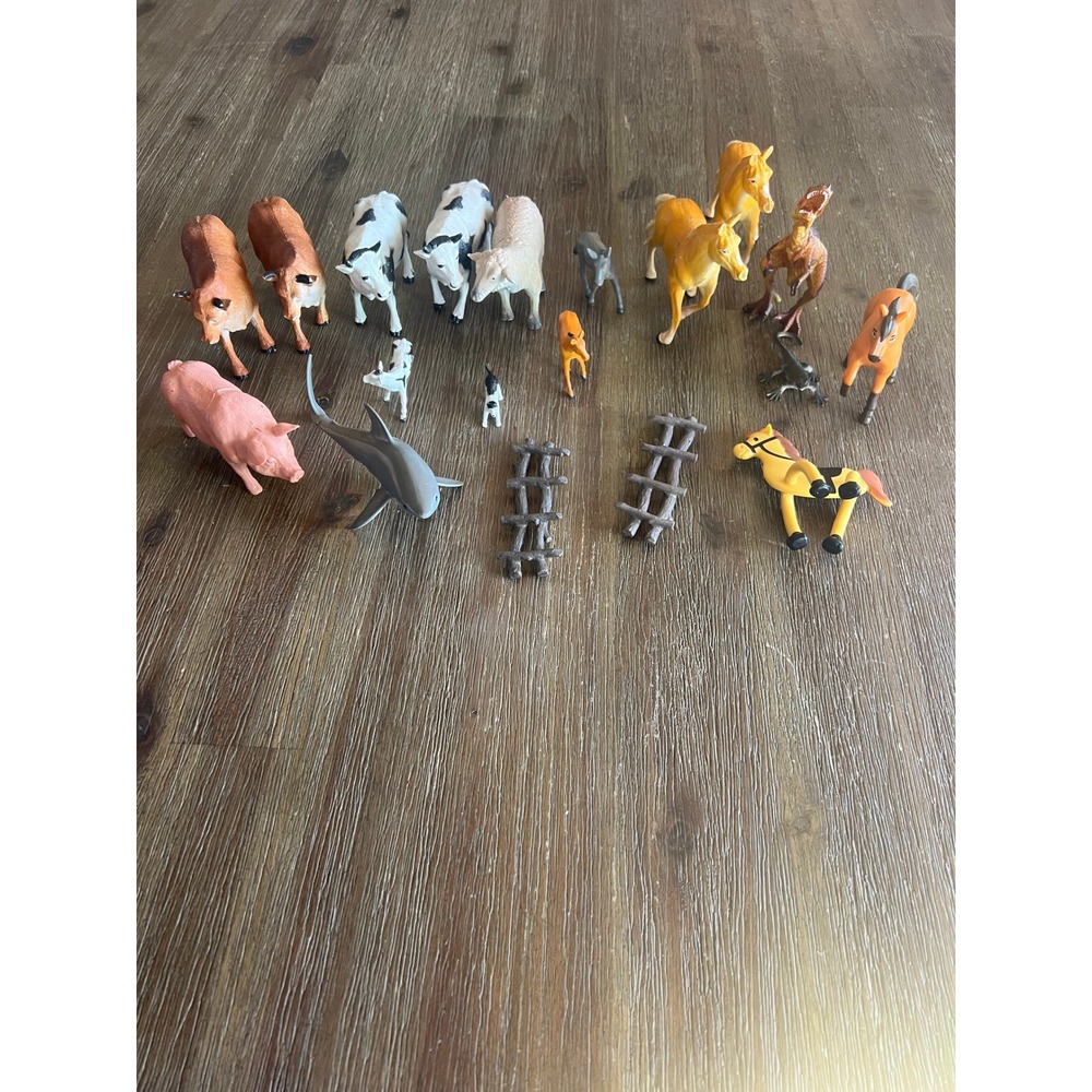 Mixed Lot Plastic Toy Animal Figurines Farm Horses Dinosaur Shark 18pc Set